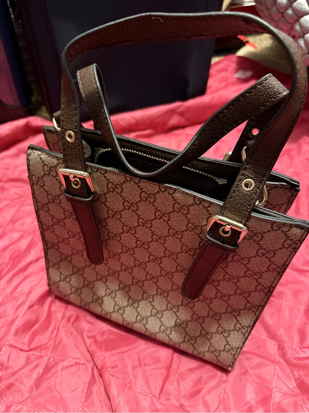 Fashion Brown GG Supreme Canvas Tote with Dark Brown Leather Trim